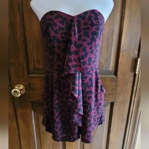 Express Sz 8 Leopard Romper With Side Zipper & Pockets Black P2P 16 W 30 L 26